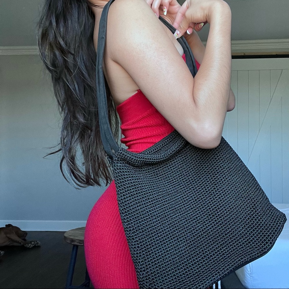 Vintage Black shoulder bag/ shoulder purse knitted